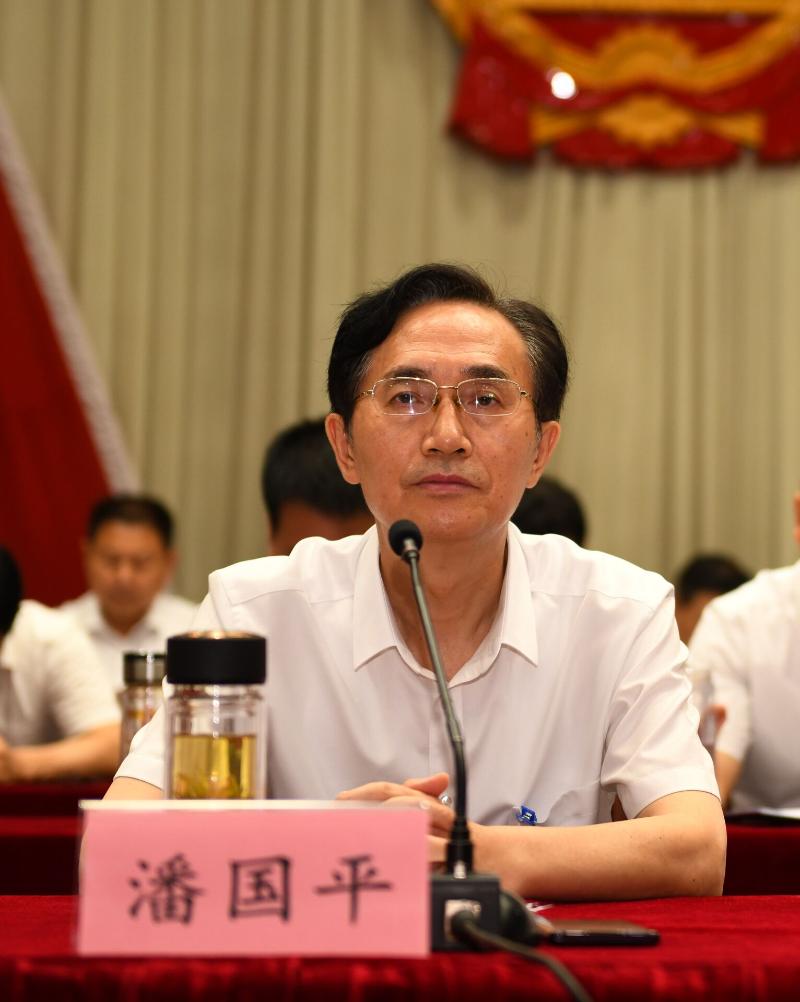 谢家集区第十七届人民代表大会第七次会议胜利闭幕