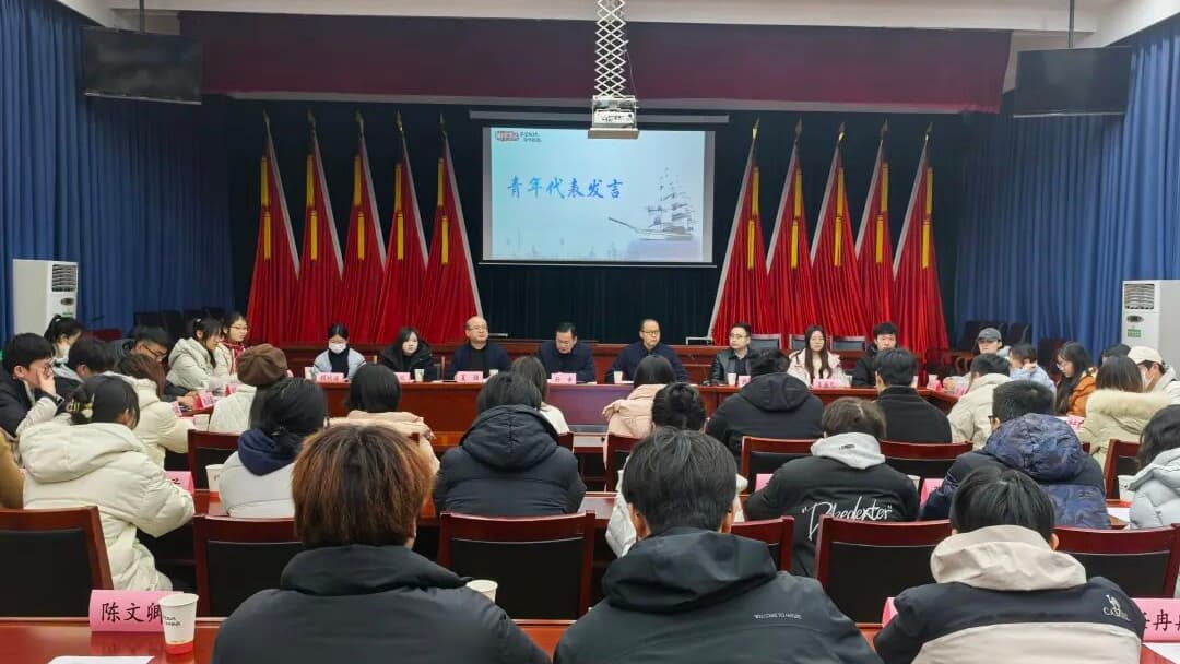 【以青春之名 赴家乡之约】谢家集区青年学子家乡行活动顺利举办